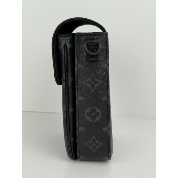 Louis Vuitton Rock Vertical Black Canvas & Leather Wearable Wallet - Picture 3 of 16